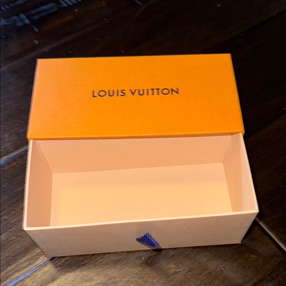 Louis Vuitton Sunnies Box